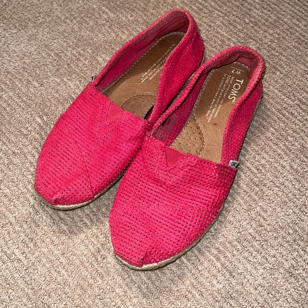 Toms Flat Red Shoes Size 7